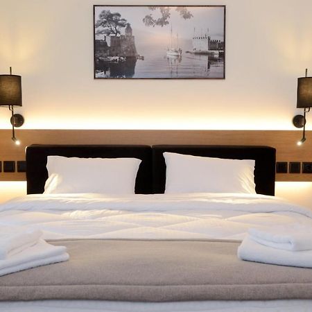 Roloi Suites Návpaktos Eksteriør bilde